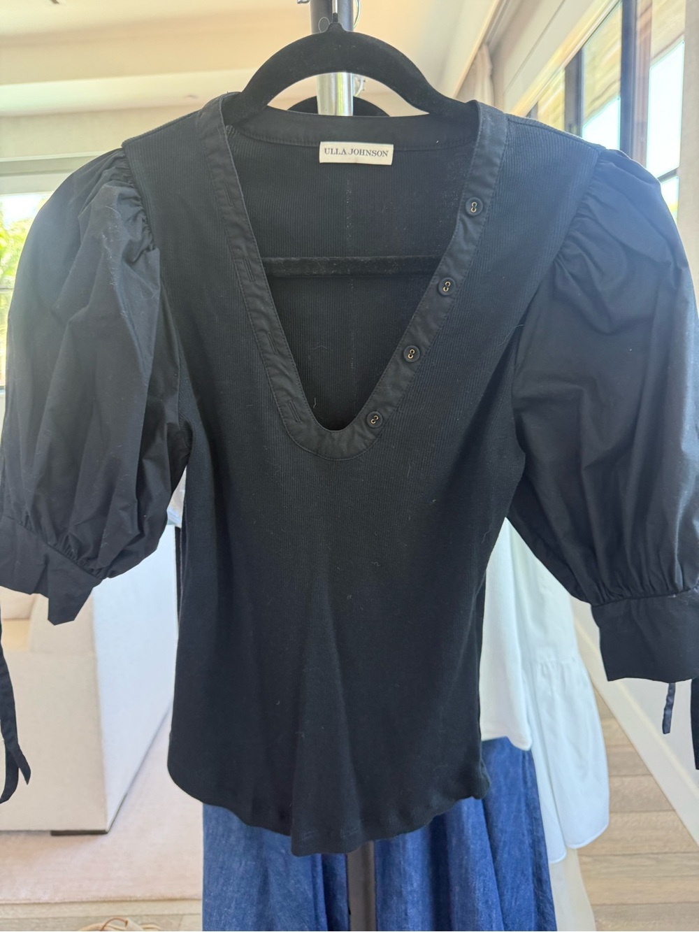 Ulla Johnson Black V-Neck Pia Top - Picture 3 of 3